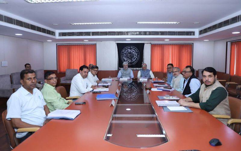   این سی پی یو ایل کی میٹنگ: نئے سینٹرز کھولنے کی درخواستوں پرکیا گیا غوروخوض