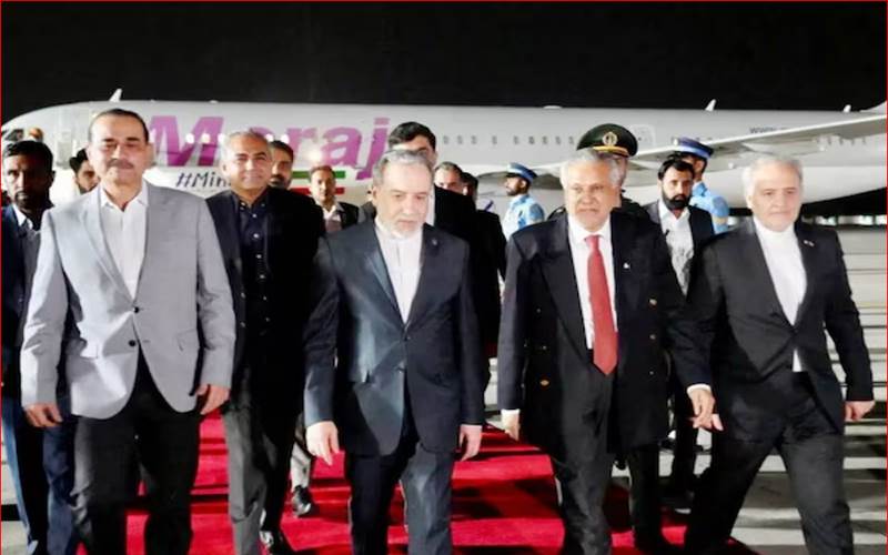 کیا ایران -امریکہ تنازع پر لگنے والا ہے بریک؟ایرانی وزیر  خارجہ تیسری بارپہنچے پاکستان 