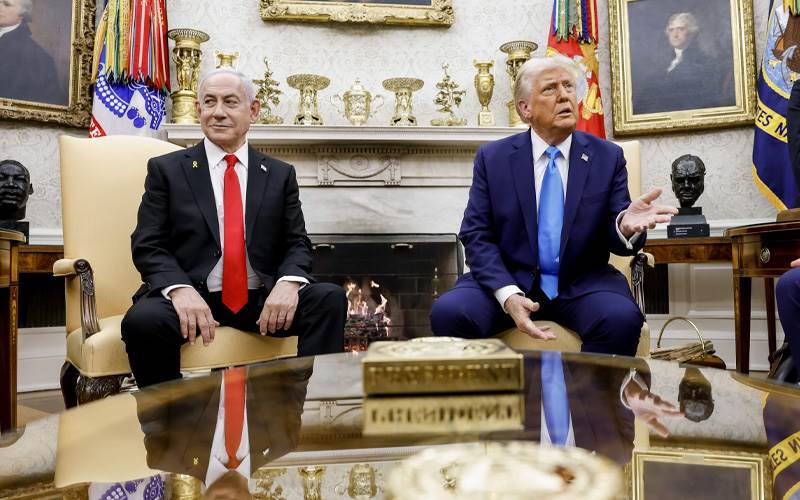 نیتن یاہو نے وائٹ ہاؤس میں امریکی صدر ٹرمپ سے ملاقات کی
