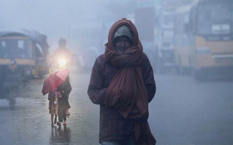 نومبر مہینے میں موسم کا حال؟ کہاں ہوگی بارش، کب سے پڑ سکتی ہے کڑکتی ٹھنڈ؛ جانیے تفصیل