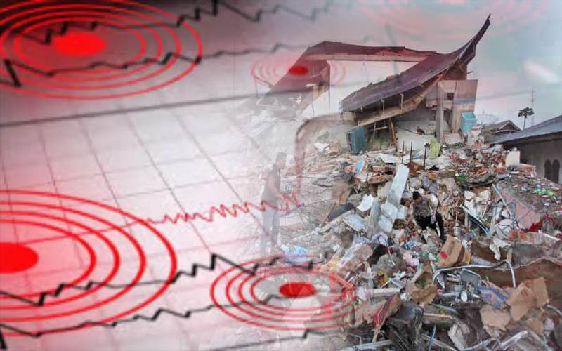 انڈونیشیا میں شدید زلزلے کے بعد سونامی، کئی گھر اور عمارتیں زمین بوس، ایک خاتون کی موت