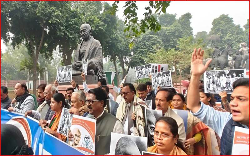 منریگا قانون ختم!پارلیمنٹ کے دونوں ایوانوں سے پاس ہوا وی بی۔جی رام جی بل