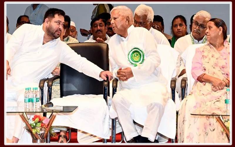 تیجسوی یادو بنے آر جے ڈی کے پہلے قومی ایگزیکٹو صدر، لالو یادو نے سونپی کمان