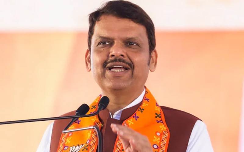 مہاراشٹر: 68 نشستوں پر بلا مقابلہ کامیابی پر پہلی بار کھل کر بولے وزیرِ اعلیٰ فڈنویس، جانیں کیا کہا؟