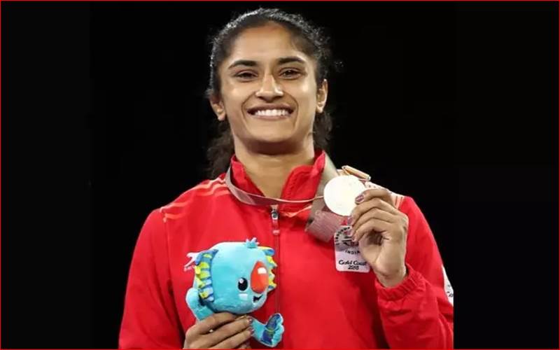 ونیش پھوگاٹ نے ریٹائرمنٹ کا فیصلہ لیاواپس، جانئے کیوں؟