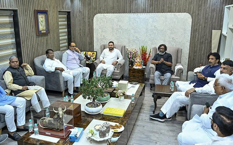 بہار میں جے ایم ایم کو نہیں ملی جگہ! آر جے ڈی-کانگریس کے فیصلے سے جے ایم ایم ناراض