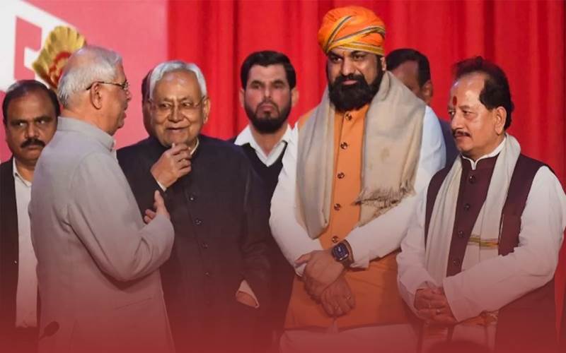 بہار :نتیش کمار کی کابینہ میں محکمہ مختص، ڈپٹی چیف منسٹر سمراٹ چودھری بنے وزیر داخلہ 