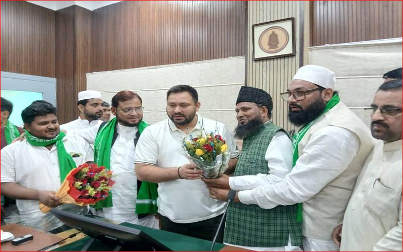 بہار انتخابات  سے قبل  اسد الدین اویسی کی پارٹی کو بڑا جھٹکا، کئی لیڈروں نے اے آئی ایم آئی ایم کا  چھوڑا ساتھ