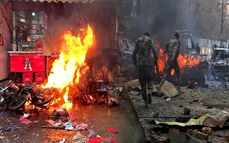 پاکستان :جمعہ کی نماز کے دوران مسجد میں خودکش دھماکہ، 25 افراد ہلاک، سینکڑوں زخمی