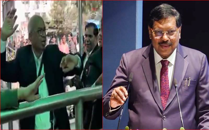 دہلی:سابق چیف جسٹس آف انڈیا پر جوتا پھینکنے والے وکیل کی عدالت میں پٹائی